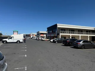 250m² Retail Space to Rent, Village on Main in Parklands