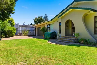 4 Bedroom Gem in Eversdal
