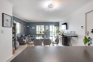 Cosy three bedroom townhouse to rent in Oudewesthof