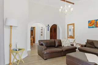 4 Bedroom Gem in Eversdal