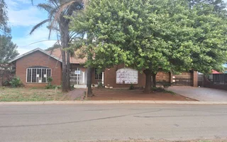 Fixer-Upper with Incredible Potential, FOR SALE