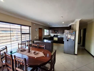 Neat 3-Bedroom Cluster – Secure, Stylish &amp; Convenient