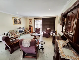 Neat 3-Bedroom Cluster – Secure, Stylish &amp; Convenient