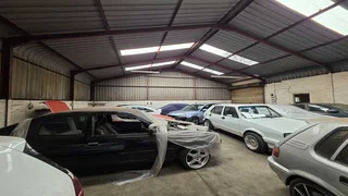 Mini Unit TO LET in Jet Park