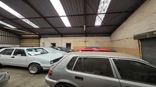 Mini Unit TO LET in Jet Park