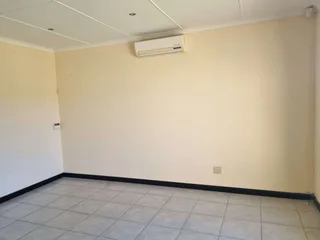 Spacious Family Home in Prime Location Beacon Bay