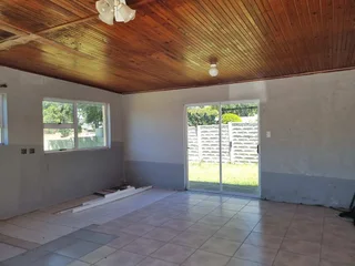 Spacious Family Home in Prime Location Beacon Bay