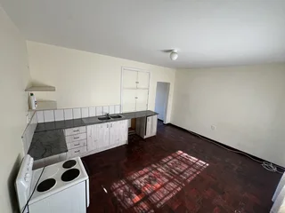 Secure 1-Bedroom Apartment In Violet Street, Rosettenville