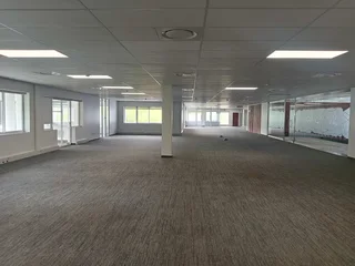 1862m² Office to rent Woodmead