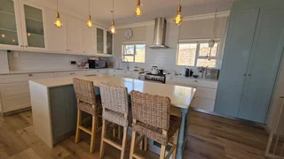 House For Sale in Hartenbos Heuwels, Hartenbos