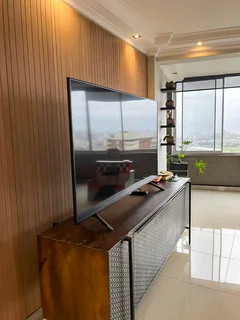 Stunning 3 Bedroom, 2 Bathroom Apartment with Magnificent Views