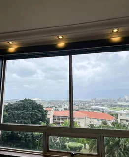 Stunning 3 Bedroom, 2 Bathroom Apartment with Magnificent Views