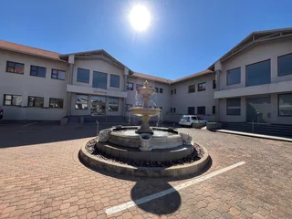 A-Grade Ground Floor Office To Let – Golf View Office Park