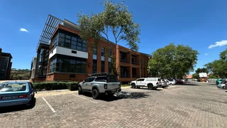 308 Square Meter Commercial unit to let in Highveld with proximity to highway