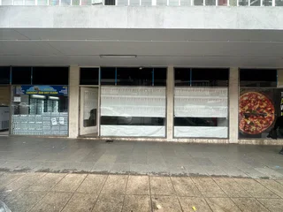 400m² Showroom To Let – Arcadia – Ground-Floor Visibility & Modern Features