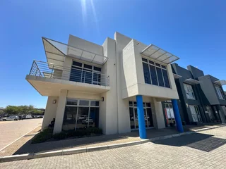 514m² Office To Let in Northgate Estate, Milnerton