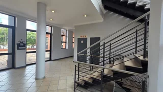 210 Square meter Offce Unit to Let in Highveld with main road exposure