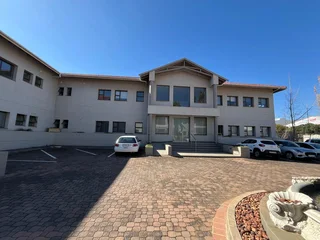 A-Grade Ground Floor Office To Let – Golf View Office Park