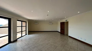 700 Square Meter Office unit to let in the business hub, Highveld