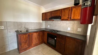 700 Square Meter Office unit to let in the business hub, Highveld