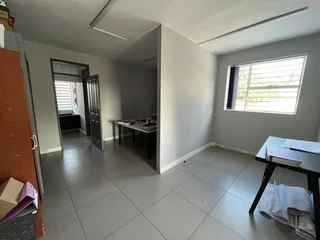 Silvercrest Shopping Centre | Prime Office Space to Let in Silvamonte