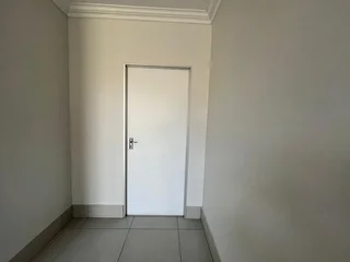 Ground Floor A-Grade Office To Let – Golf View Office Park