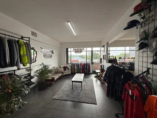 Prime Retail Space to Let - 18 Gleneagles Road, Greenside