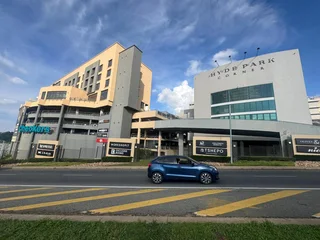 Office Space to Let at Hyde Park Corner Offices, Hyde Park, Sandton