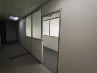 51m² Office To Let – Menlyn – Serene Office Park With Well-Maintained Gardens