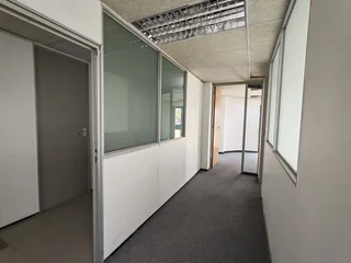 51m² Office To Let – Menlyn – Serene Office Park With Well-Maintained Gardens