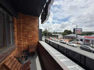 Prime Retail Space to Let - 18 Gleneagles Road, Greenside