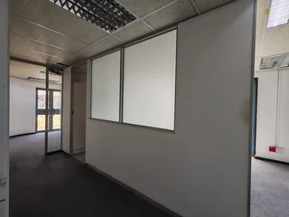 51m² Office To Let – Menlyn – Serene Office Park With Well-Maintained Gardens