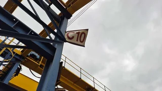 C10 - 3,775sqm Yard with Gantry Cranes