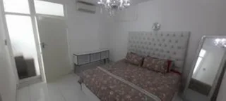 Prime Location, Perfect Lifestyle: Golden Mile Living!