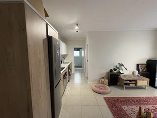 Secure 1-bedroom Apartment In Dorothea Drive