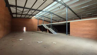 Unit 4 - 1392sqm To Let in Aeroton