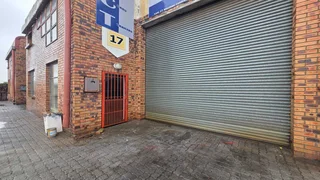 Mini factory TO LET in Elandsfontein of 345sqm