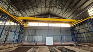 C13 - 2,500sqm Factory To Let with cranes - Roodekop