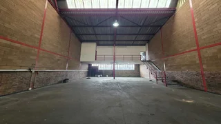 Mini factory TO LET in Elandsfontein of 345sqm