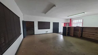 Mini factory TO LET in Elandsfontein of 345sqm