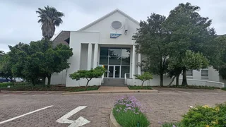 667m² Office to let Woodmead