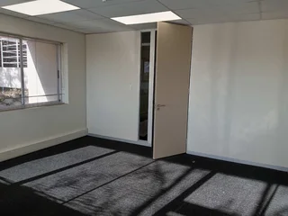 1609m² Office To Rent, Woodmead