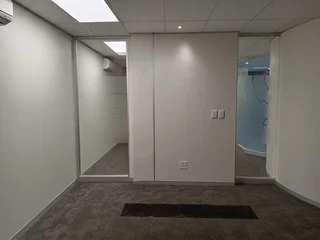 1609m² Office To Rent, Woodmead