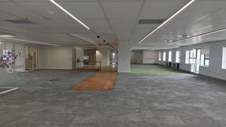 667m² Office to let Woodmead