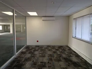 1609m² Office To Rent, Woodmead