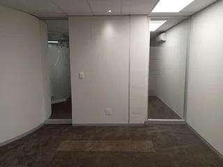 1609m² Office To Rent, Woodmead