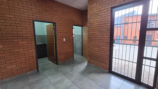 Unit 20 - 243sqm To Let in Ormonde