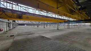 Large 13,000sqm facility TO LET in Elandsfontein