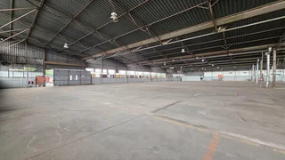 Large manufacturing/warehousing facility TO LET in Elandsfontein