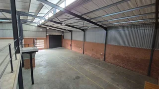Unit 5 - 1303sqm To Let in Aeroton